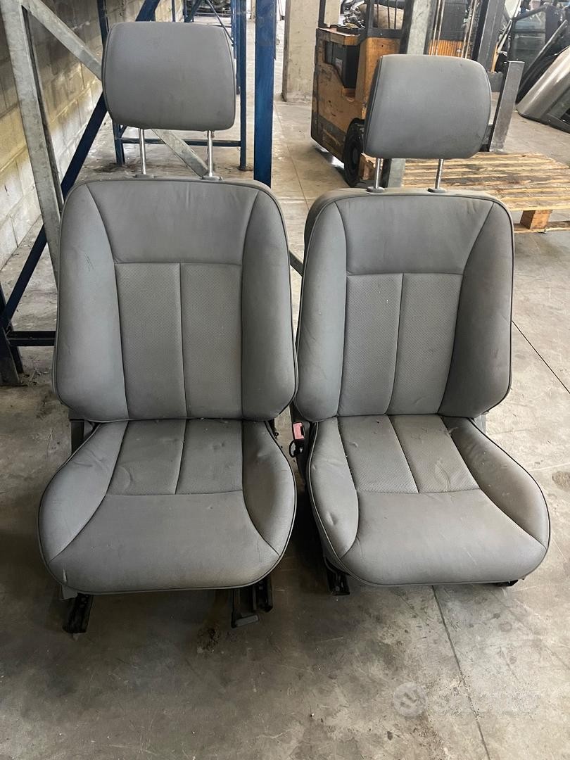 Interno completo in pelle Mercedes W210