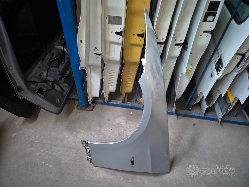 Parafango Sinistro Per Bmw Serie 3 E92 - E93 2008