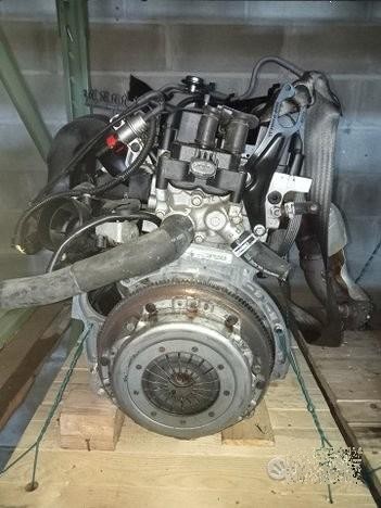 Motore Per Ford Focus 2004 1.6 Benzina Sigla FYDB
