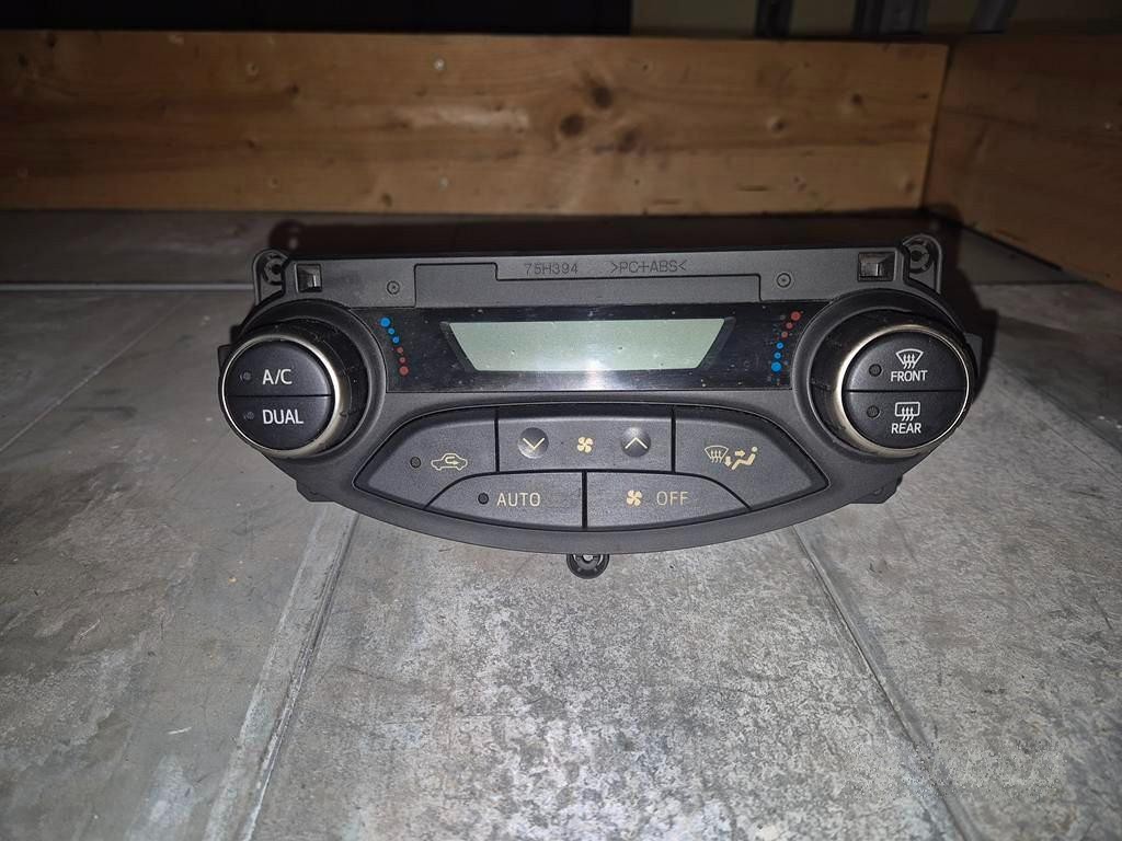 Comando Clima Elettronico Per Toyota Yaris 2015