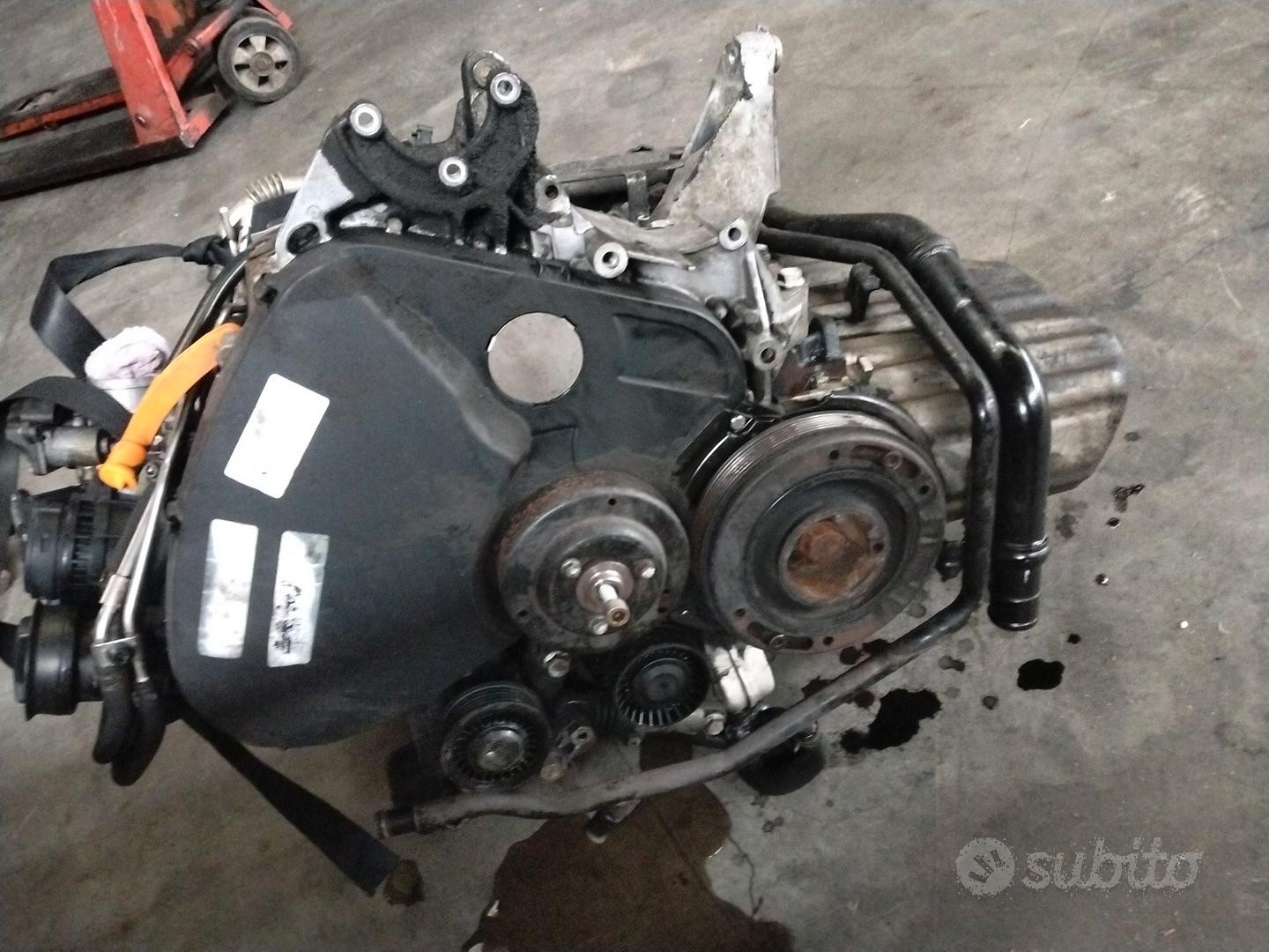 MOTORE VOLKSWAGEN KRAFTER 2.5TDI BJK PER RICAMBI