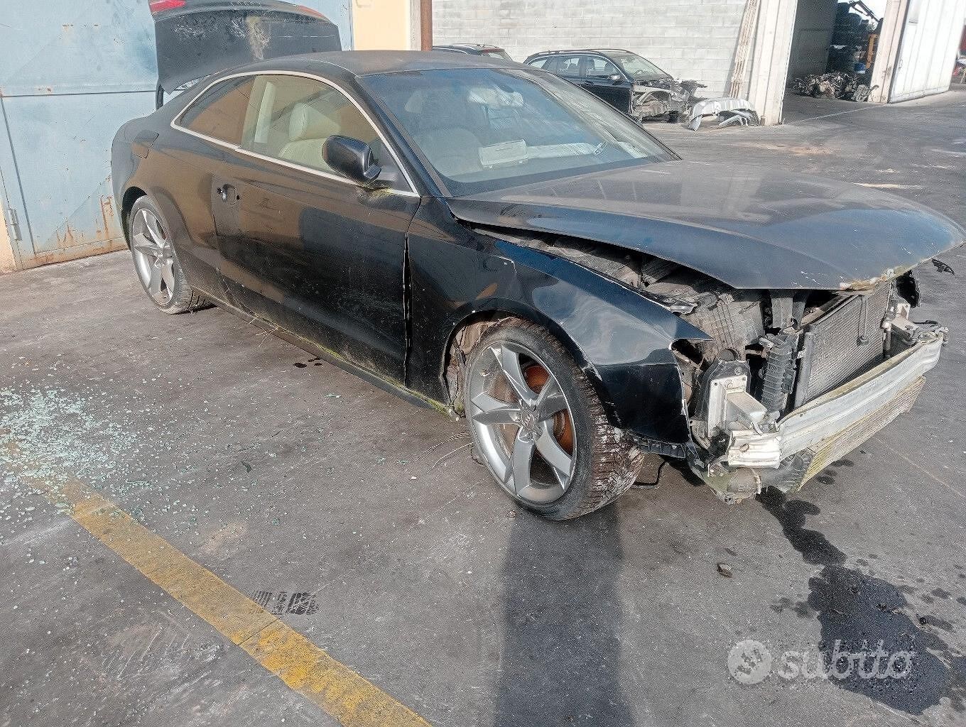 Audi A5 3.0TDI CCW 2010 Automatico 4x4 Per Ricambi
