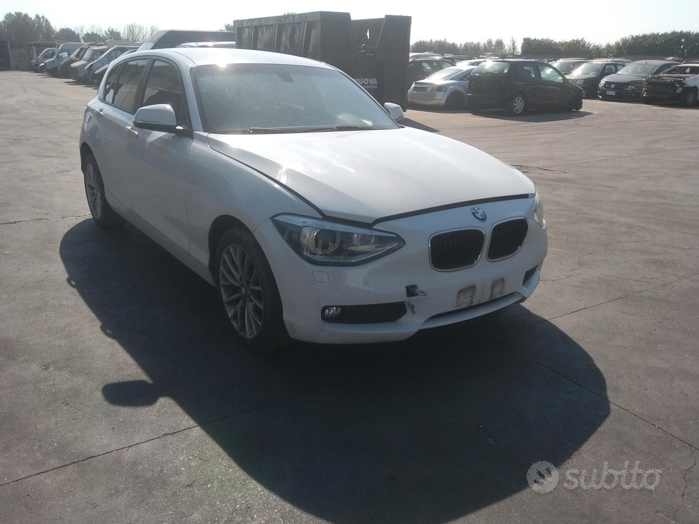 BMW SERIE 1 118D 2014 demolito per ricambi