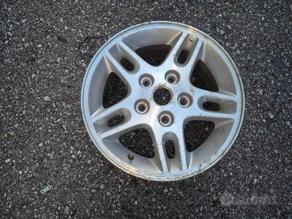 Cerchio In Lega Da 16" Per Jeep Grand Cherokee WJ