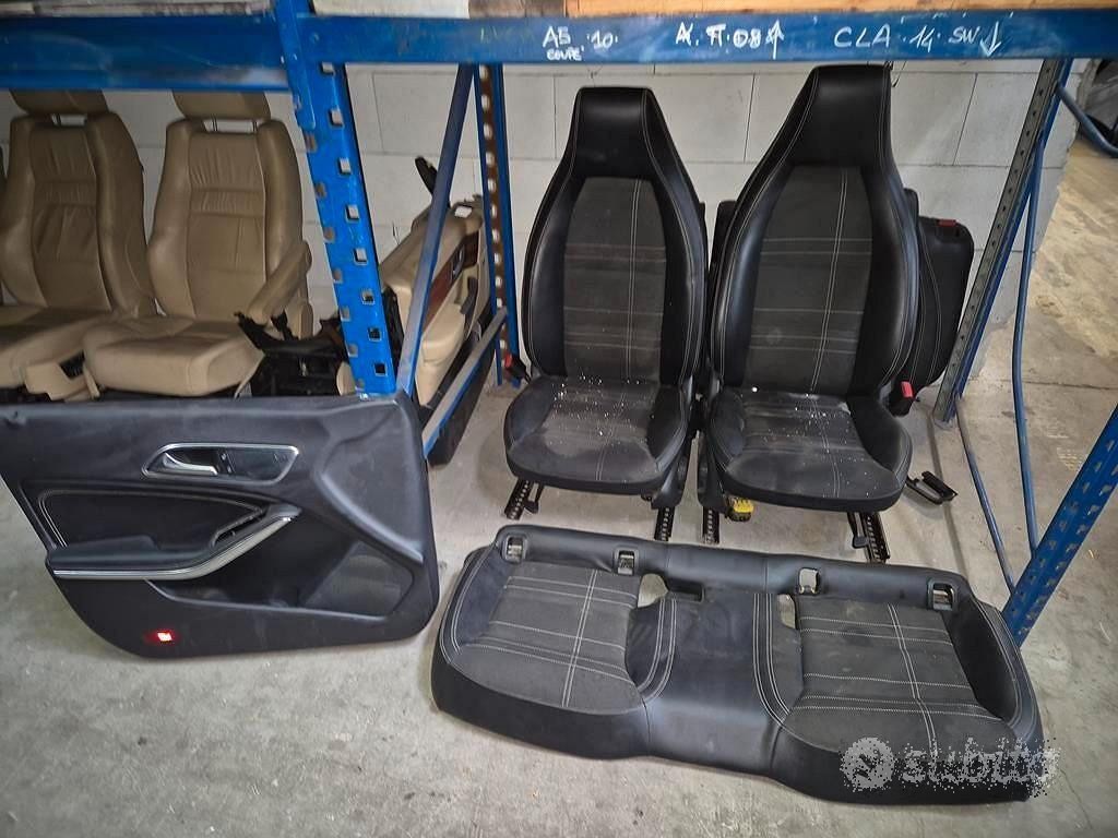 Interno In Pelle - Stoffa Per Mercedes CLA 2016 Sw