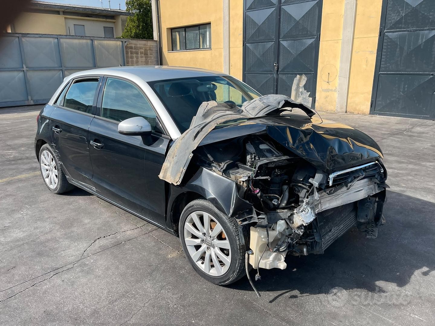 AUDI A1 1.6 TDI 2016 CAY DSG demolito per ricambi