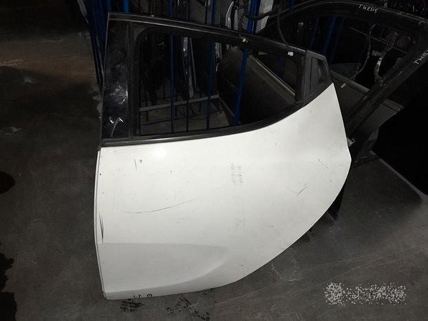 Porta Posteriore Sinistra Per Lancia Y 2016