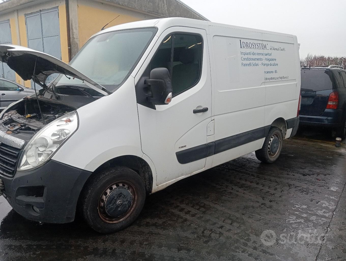 Opel movano 2.3 td demolito per ricambi