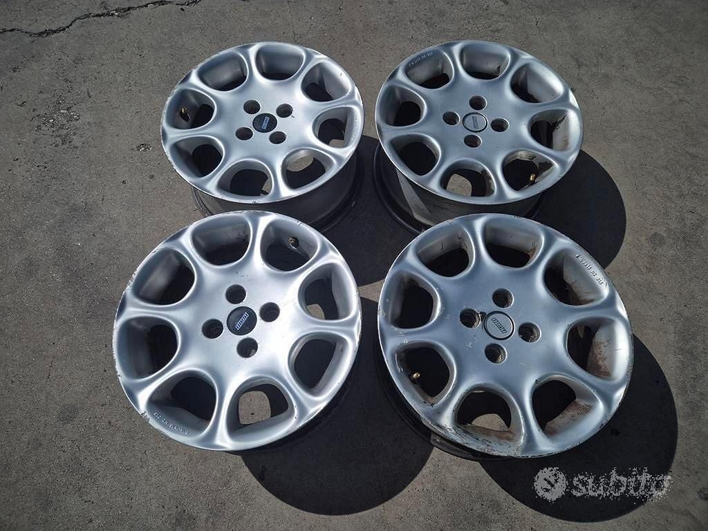 Cerchi In Lega Da 15" Per Fiat Multipla - Marea