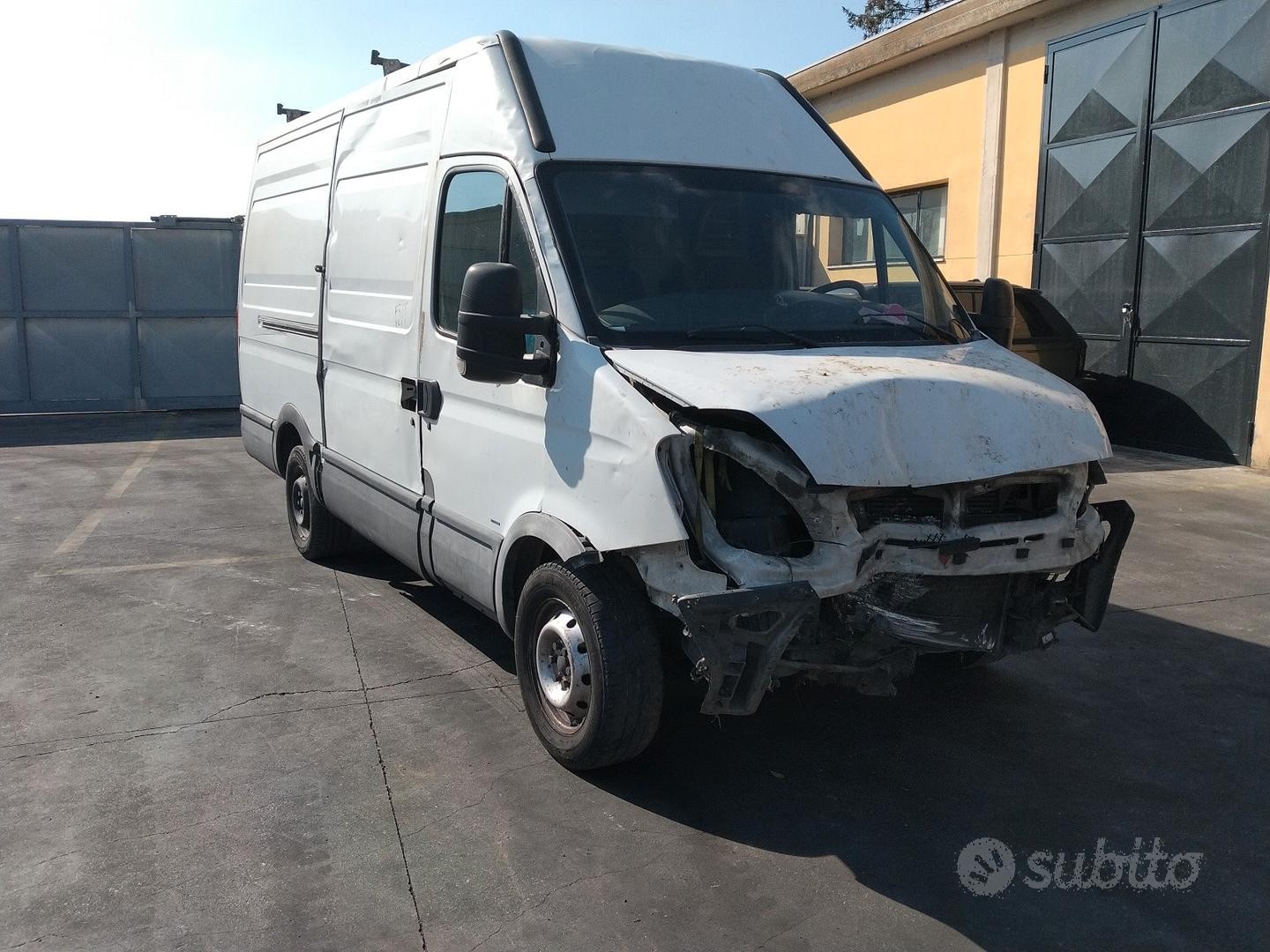 IVECO DAILY 2010 2.3td 35S12 F1AE0481G PER RICAMBI