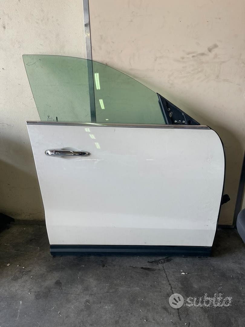 Porta - Portiera Anteriore Dx Per Maserati Levante