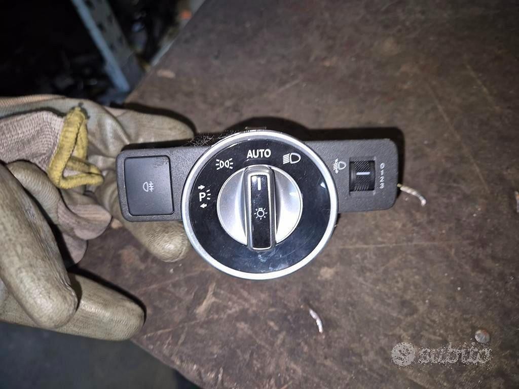Comando Accensione Luci Per Mercedes SLK 2015
