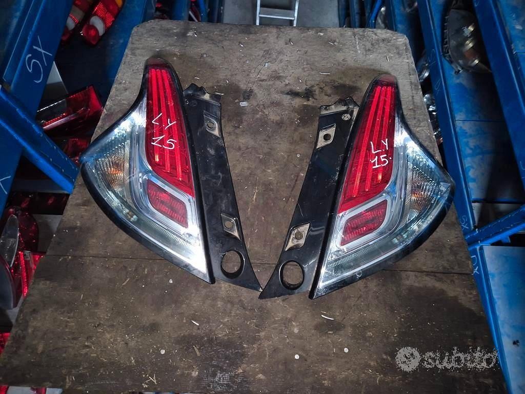 Stop - Fari Posteriori Per Lancia Y 2015