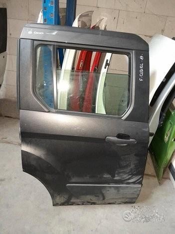Porta Post. Dx Per Ford Transit Courrier 2017