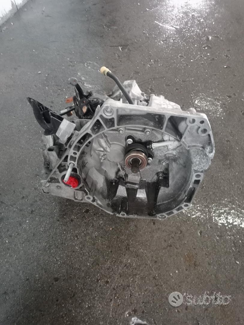 Cambio Manuale Per Renault Clio 900 TCE 2013