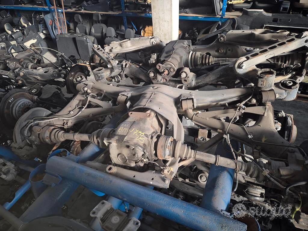 Ponte - Assale Posteriore Per Bmw Serie 7 735I E32